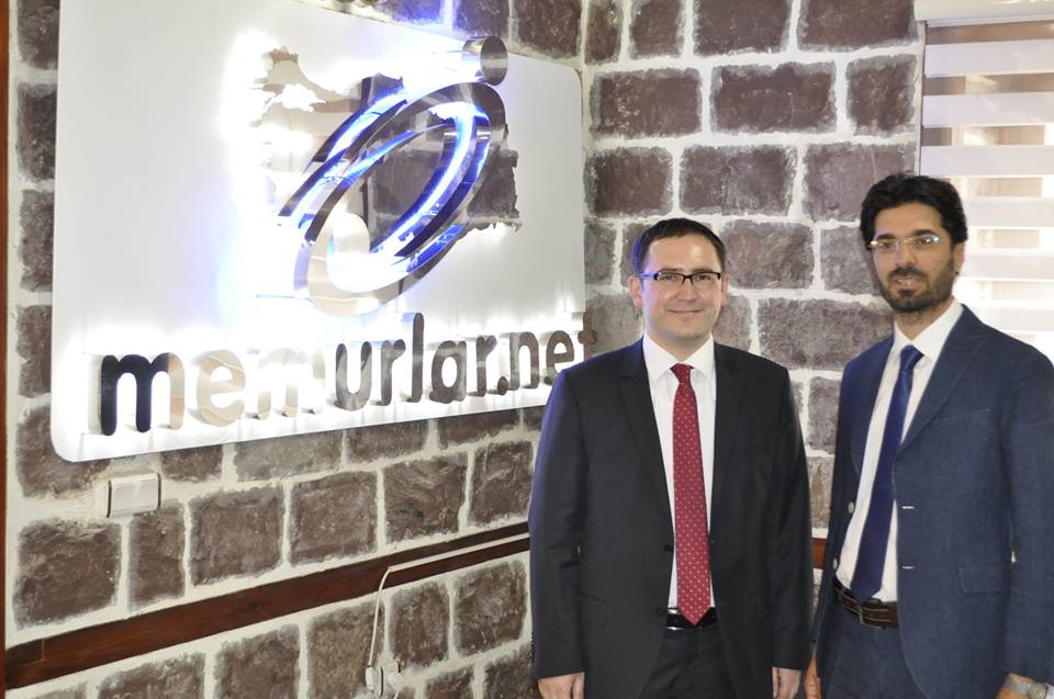 Memurlar.Net Yönetim Kurulu Başkanı Nezir KARDOĞAN ile Söyleşimiz